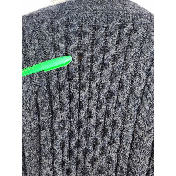Carraig Donn Cardigan Sweater Women's L Gray Fisherman Chunky Knit Wool *Flaw - Picture 2 of 10